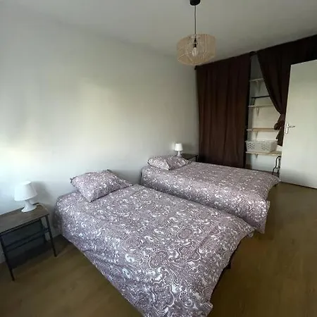 公寓 Joli Duplex De 75m2 A 10mn A Pieds De La 勒拉旺杜
