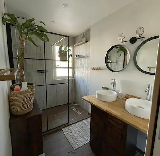 Joli Duplex De 75m2 A 10mn A Pieds De La